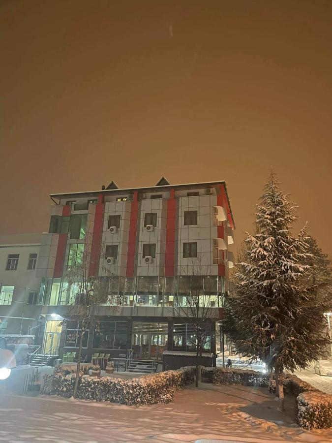 Hotel Piazza Peshkopi Exterior photo